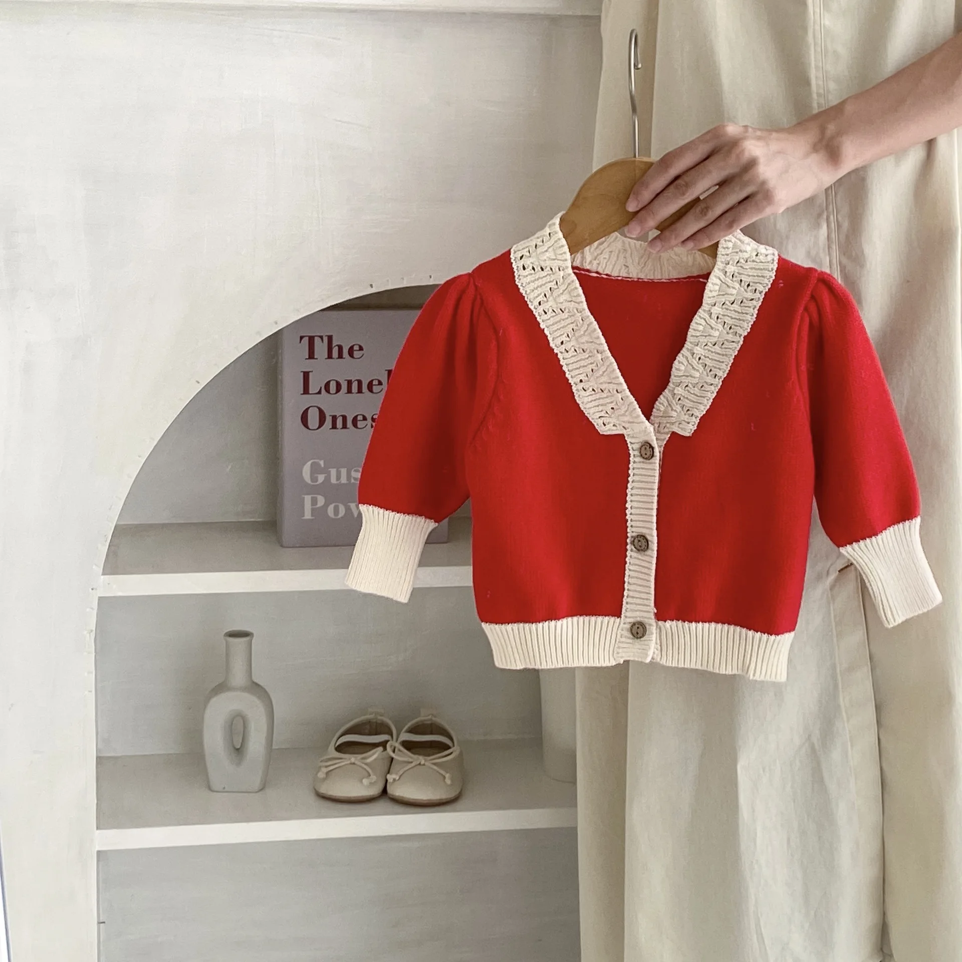 Детская одежда Весна-осень Модный Хлопковый свитер для девочек, Кардиган с V-образным вырезом, красное трикотажное повседневное простое милое пальто для маленьких девочек