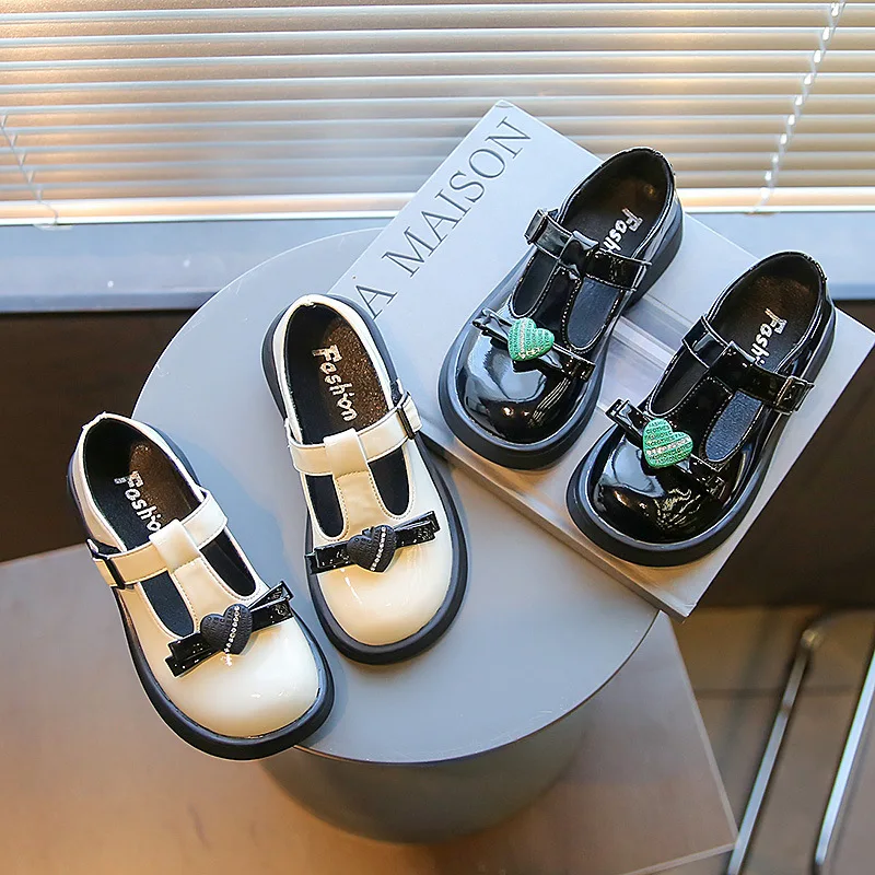 Обувь для девочек; Новинка осени 2023 года; Детская Черная Кожаная обувь Т-образного типа; Детская обувь на плоской подошве; Обувь для студенческих выступлений Со Стразами и Бантом