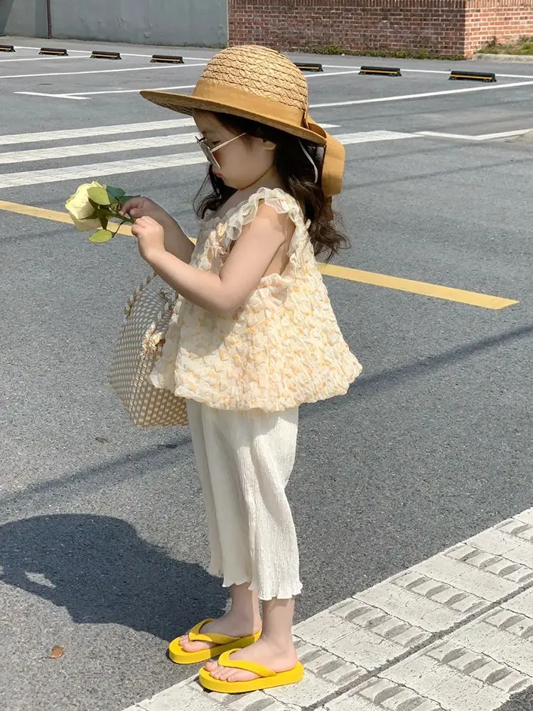 Летние детские комплекты 2023 года, милая жилетка без рукавов в корейском стиле, длинные брюки, широкие брюки, хлопковая мягкая новинка моды для девочек 2
